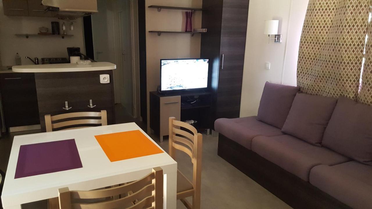 Agreable Mobilhome 6 - 8 Places سانت-بريفين-لي-بان المظهر الخارجي الصورة
